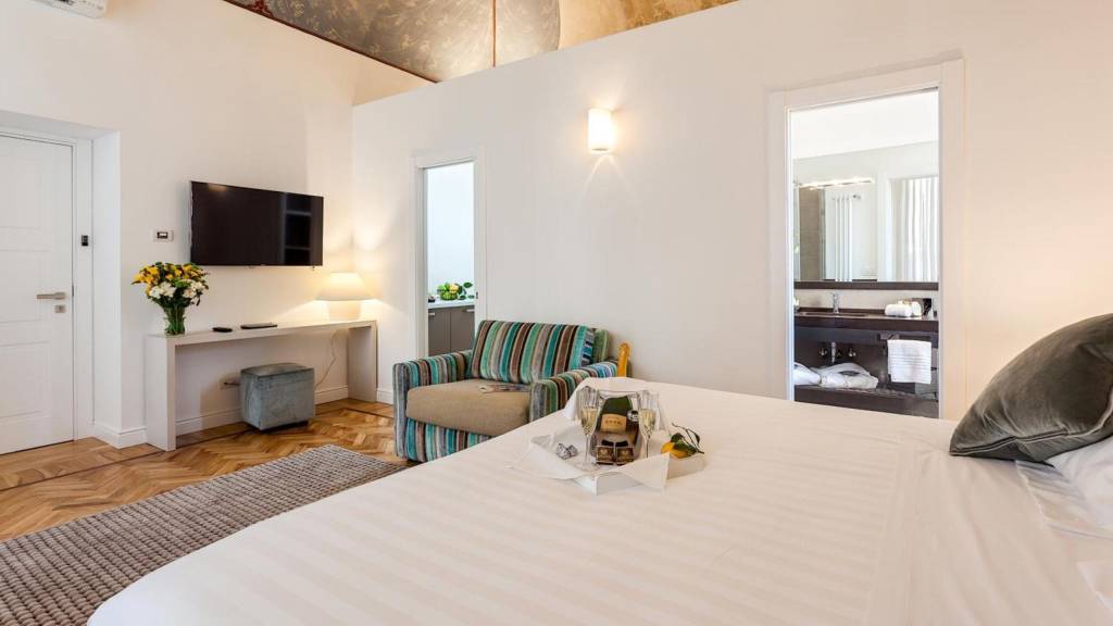 504-Corso-Suites-Roma-Camera-46009430